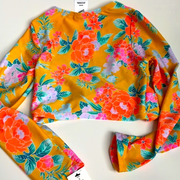 NWT Art Class Size Small Multicolor Floral Long Sleeve Cropped Swim Top - Picture 2 of 6